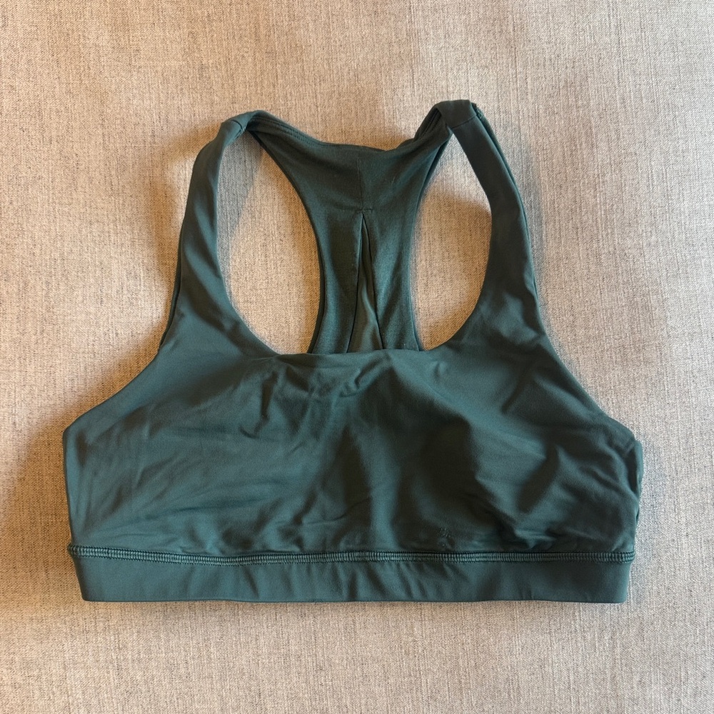 Women's lululemon Invigorate Sports Bra - Green Smoke
